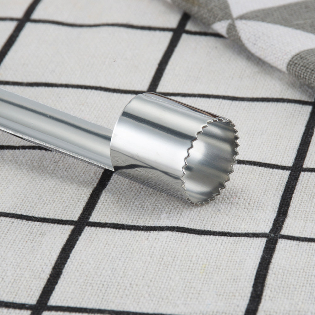 Kitchen Gadgets And Tools - 2個入り、ステンレス製、切れ味の良い鋸歯状の果物の芯抜き器。トマト、梨、パイナップルなどの果物の芯を簡単に取り除くためのキッチン用便利グッズ。