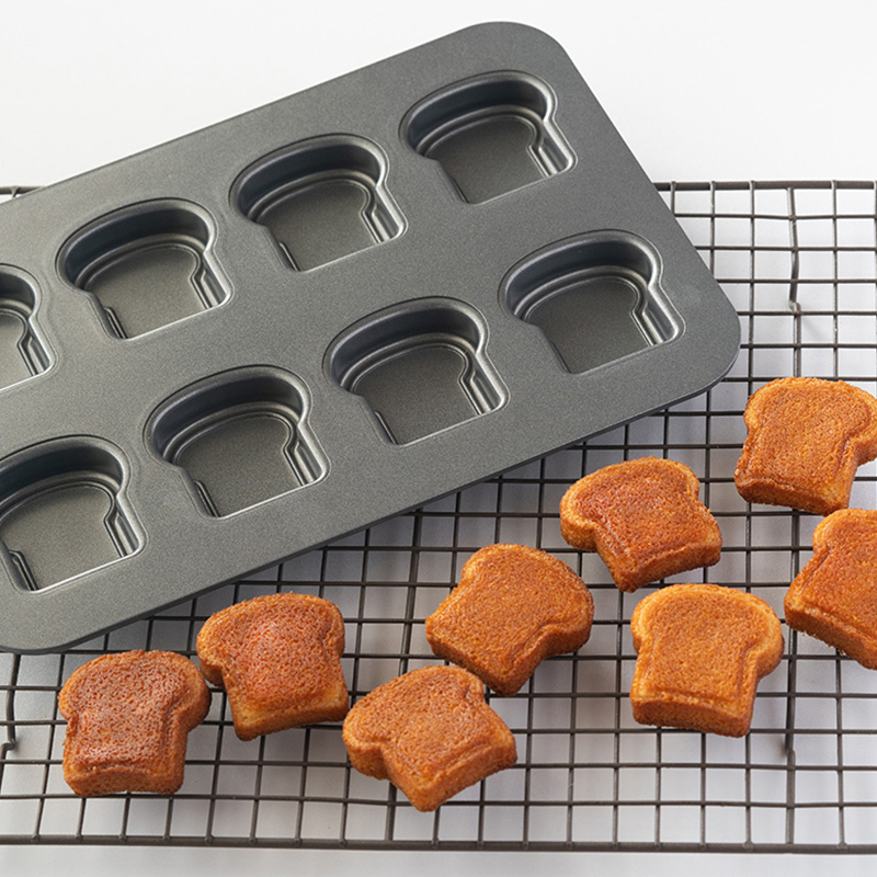 8 空洞トーストパンパターン炭素鋼ケーキ型マドレーヌマフィン - Kitchen Gadgets And Tools のレビューと価格