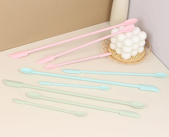長い柄の耐熱シリコンスパチュラ,両端スクレーパーとスプーン, - Kitchen Gadgets List のレビューと価格